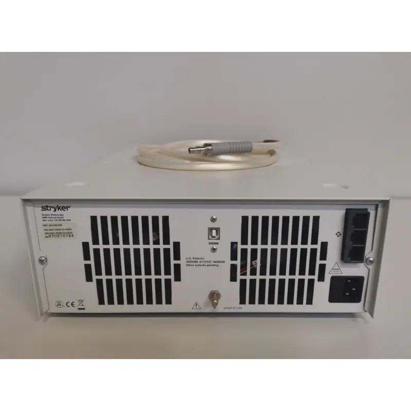 Stryker Light Source X 8000 - 5